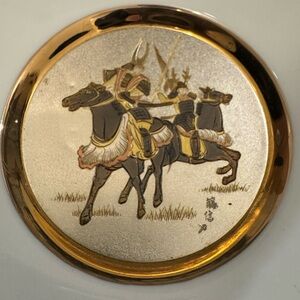 Art of Chokin plate 
Gold and Silver Decorative Plate with Horsemen Design